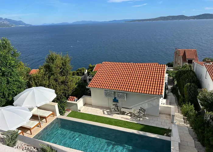 Le View Villa *