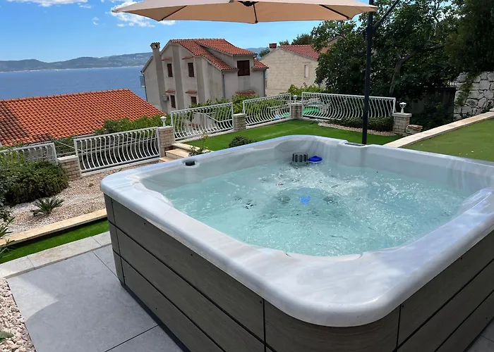 Villa Le View *