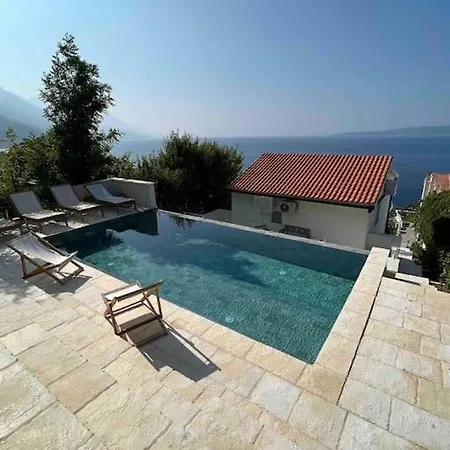 Villa Le View Pisak