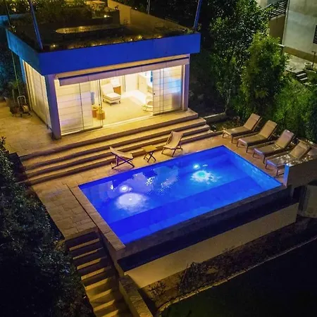 Villa Le View *