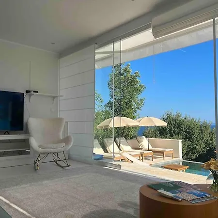 Villa Le View *