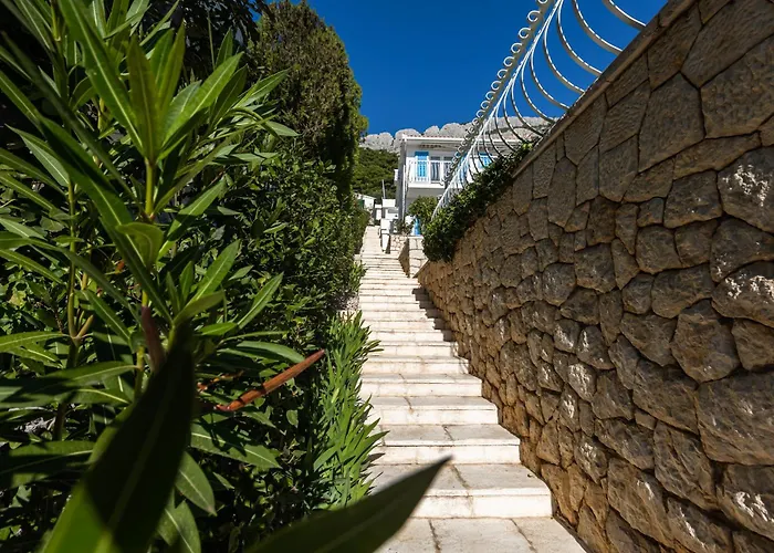 Le View فيلة بيساك