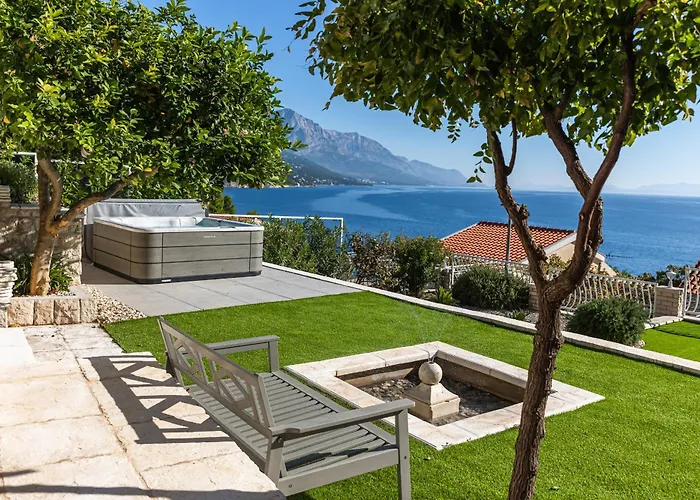 Le View * بيساك